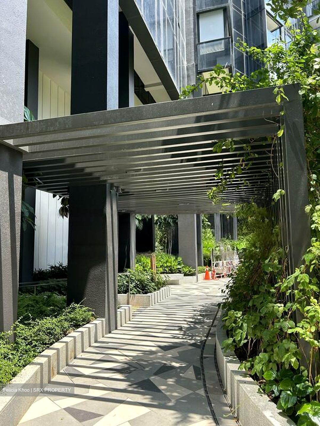 Hyll On Holland (D10), Condominium #560308561